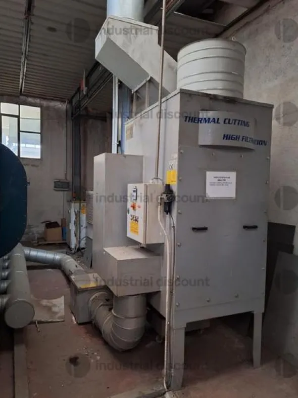 1#9876 Macchinari per lavorazioni metalliche e carrelli elevatori