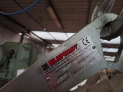 1#9876 Macchinari per lavorazioni metalliche e carrelli elevatori