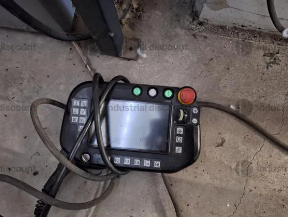 1#9876 Macchinari per lavorazioni metalliche e carrelli elevatori