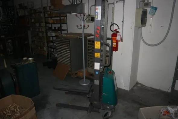1#4432 Macchinari per produzione etichette autoadesive