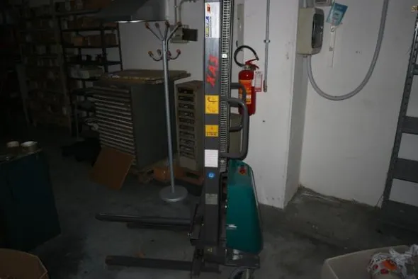 1#4432 Macchinari per produzione etichette autoadesive