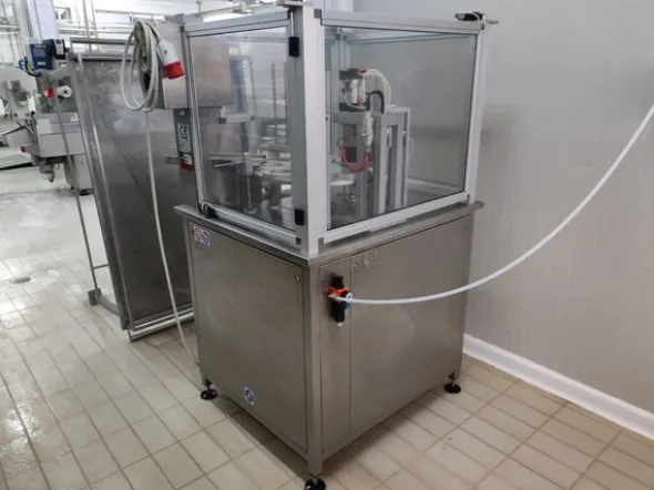 1#7648 Macchinari produzione di prodotti caseari e autocarri