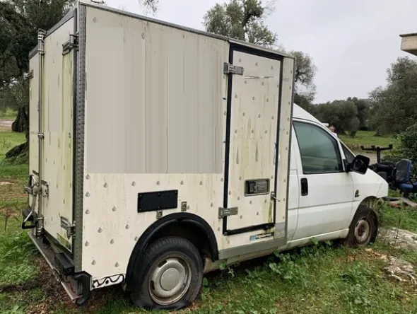 1#7648 Macchinari produzione di prodotti caseari e autocarri