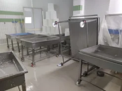 1#7648 Macchinari produzione di prodotti caseari e autocarri