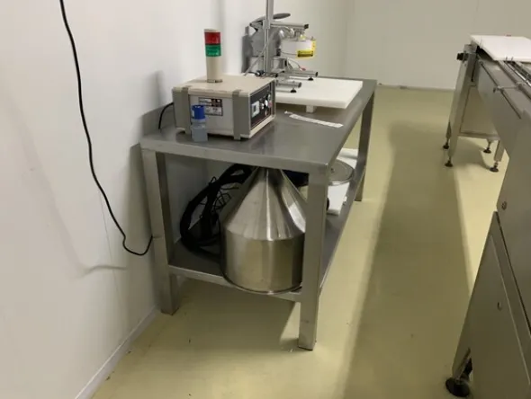 1#7648 Macchinari produzione di prodotti caseari e autocarri