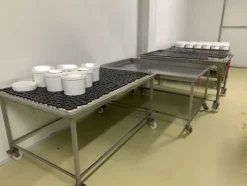 1#7648 Macchinari produzione di prodotti caseari e autocarri