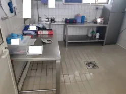 1#7648 Macchinari produzione di prodotti caseari e autocarri