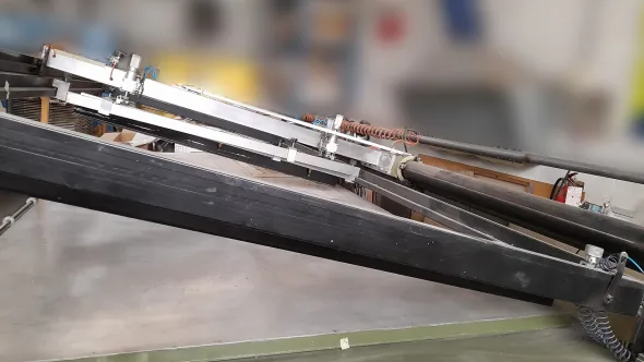 MACCHINA SERIGRAFICA PER STAMPA DI GRANDI DIMENSIONI