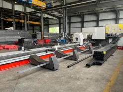 1#8191 Macchina taglio laser per tubi Bystronic FL3003D