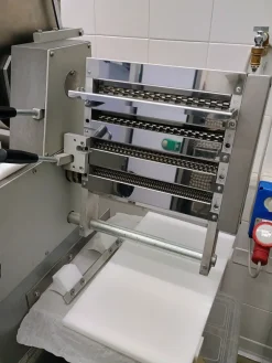 macchina x produzione pasta fresca