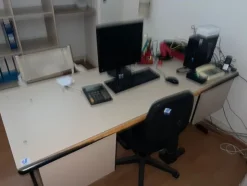 1#8393 Macchine da cucire e attrezzatura per confezionamento