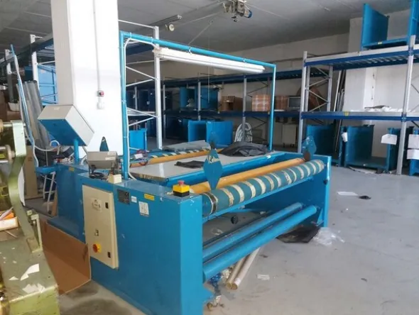 13#7345 Macchine da cucire ed attrezzature varie
