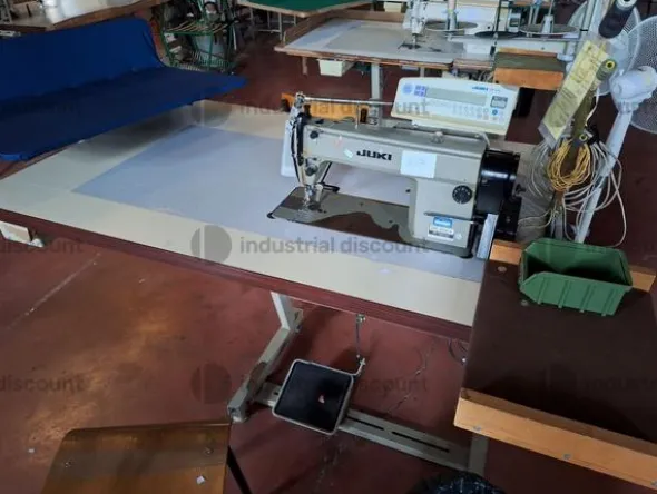 401#9770 Macchine da cucire e sega a nastro