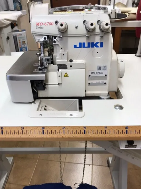 3#6261 Macchine da cucire Juki MO-6700 e DX5
