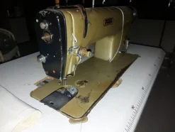 4#5828 Macchine da cucire Pfaff e Bernina