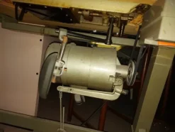 4#5828 Macchine da cucire Pfaff e Bernina