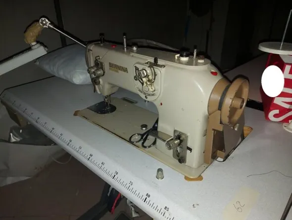 4#5828 Macchine da cucire Pfaff e Bernina