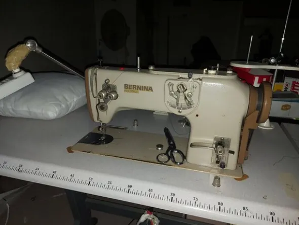 4#5828 Macchine da cucire Pfaff e Bernina