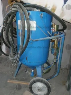 2#8924 Macchine e attrezzature di cantiere