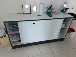 32#7925 Macchine elettroniche e arredo uffici