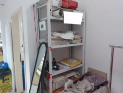 32#7925 Macchine elettroniche e arredo uffici