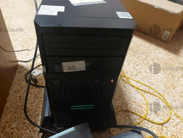 15#8946 Macchine elttroniche da ufficio