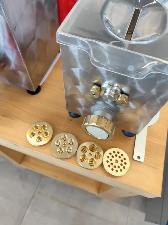 MACCHINE PASTAPRONTA CONSEGNA4 TRAFILE INCLUSE