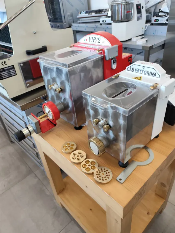 MACCHINE PASTAPRONTA CONSEGNA4 TRAFILE INCLUSE