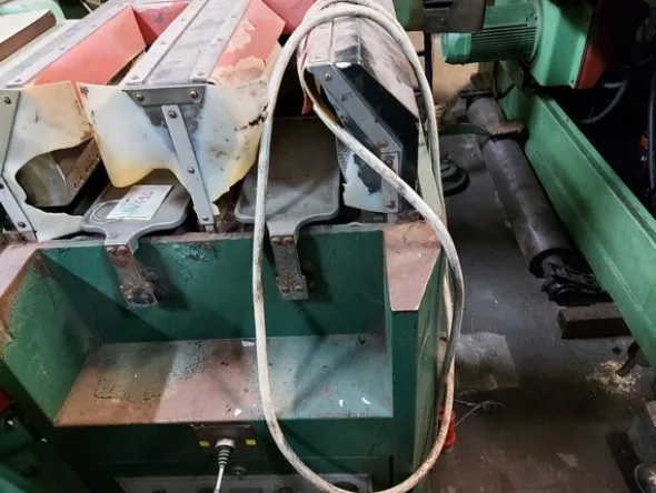 41#7419 Macchine per calzatura