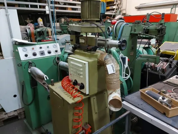 43#7419 Macchine per calzatura e pelletteria
