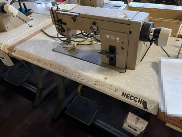 15#7419 Macchine per cucire