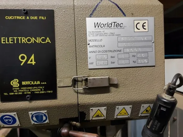 37#7419 Macchine per cucire e per calzatura