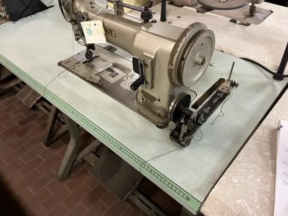 17#7419 Macchine per cucire e per calzatura