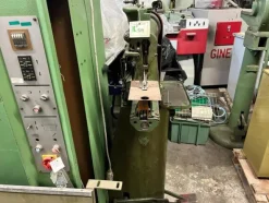 38#7419 Macchine per cucire per calzatura e pelletteria