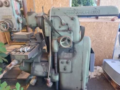 4#8400 Macchine per la lavorazione del ferro