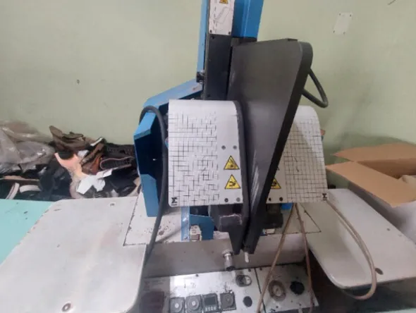 1#8463 Macchine per la lavorazione di calzature