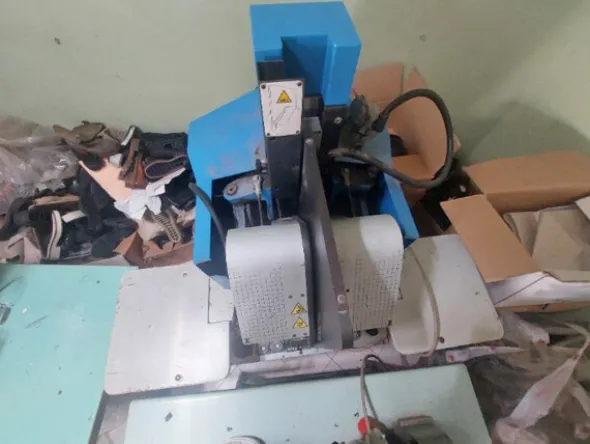 1#8463 Macchine per la lavorazione di calzature