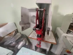 1#8463 Macchine per la lavorazione di calzature