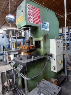 3#10213 Macchine Presse