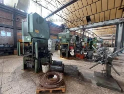 3#10213 Macchine Presse