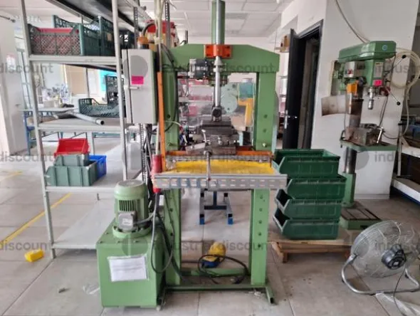 1#9939 Macchine utensili e attrezzatura per officina