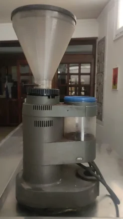 MACINA CAFFE PROFESSIONALE LA CIMBALI