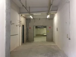 #5742 Magazzino al seminterrato