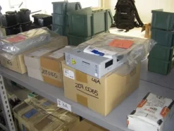 13#4997 Magazzino componenti e ricambi macchine utensili