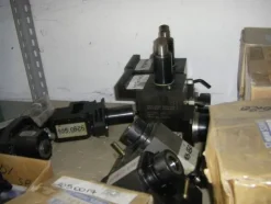 13#4997 Magazzino componenti e ricambi macchine utensili