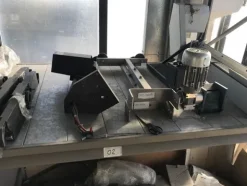 13#4997 Magazzino componenti e ricambi macchine utensili