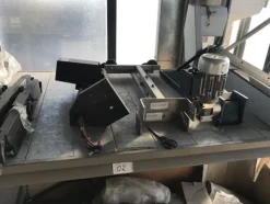 13#4997 Magazzino componenti e ricambi macchine utensili