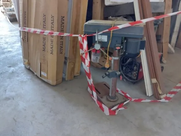 1#7804 Magazzino di materiale edile