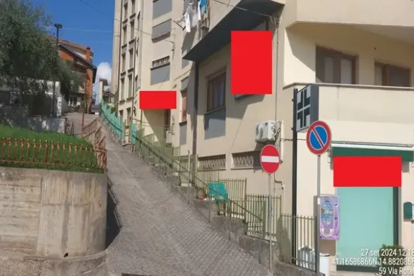 #20607 Magazzino e deposito al piano seminterrato