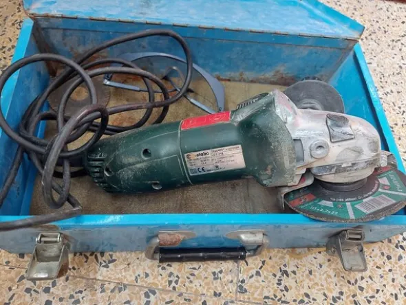 3#8080 Magazzino e materiale per impianti elettrici